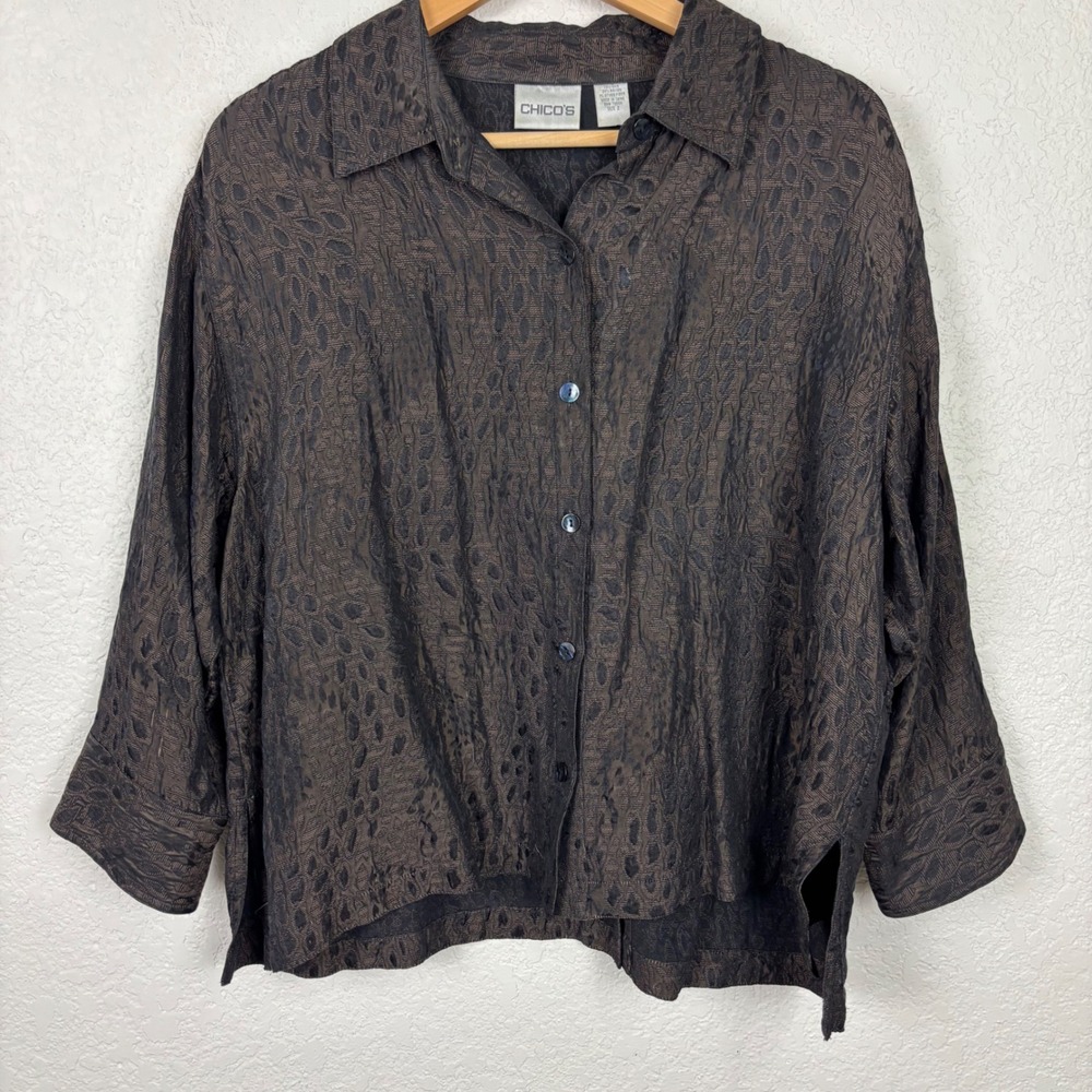Chico's Women's Button‎ Front Blouse SZ 2 Brown Textured Silk Blend Shirt